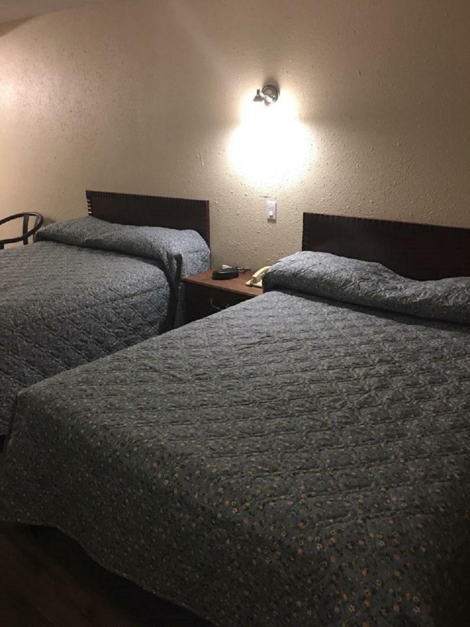 Red Deer Inn & Suites 2* Red Deer