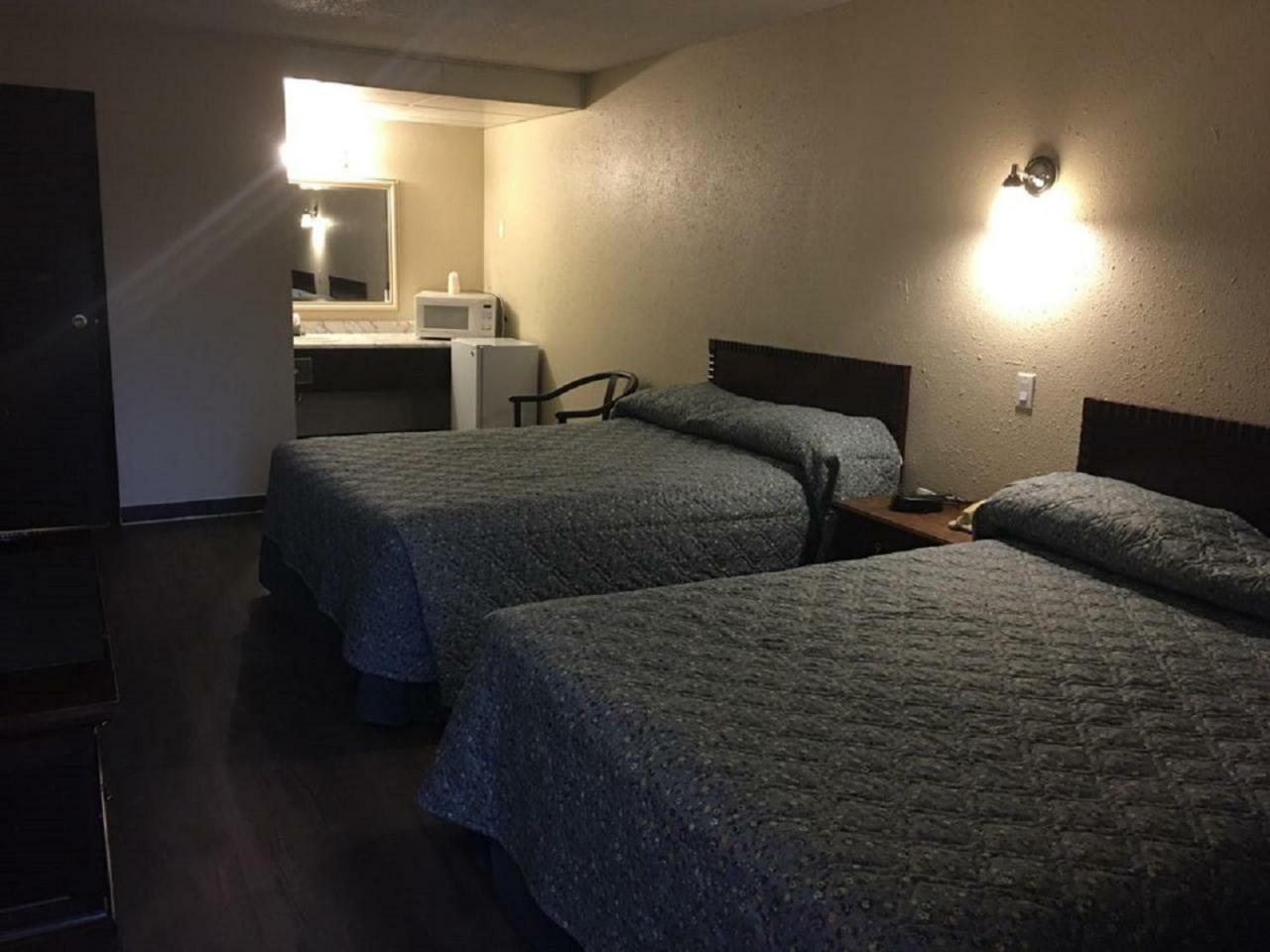 Red Deer Inn & Suites Red Deer